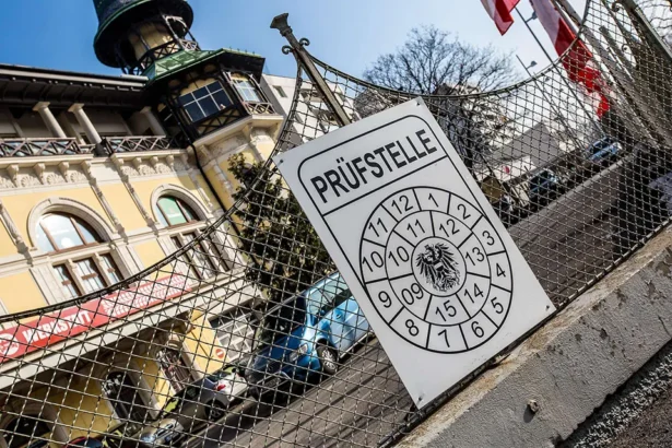 Pickel ORF.atLukas Krummholz