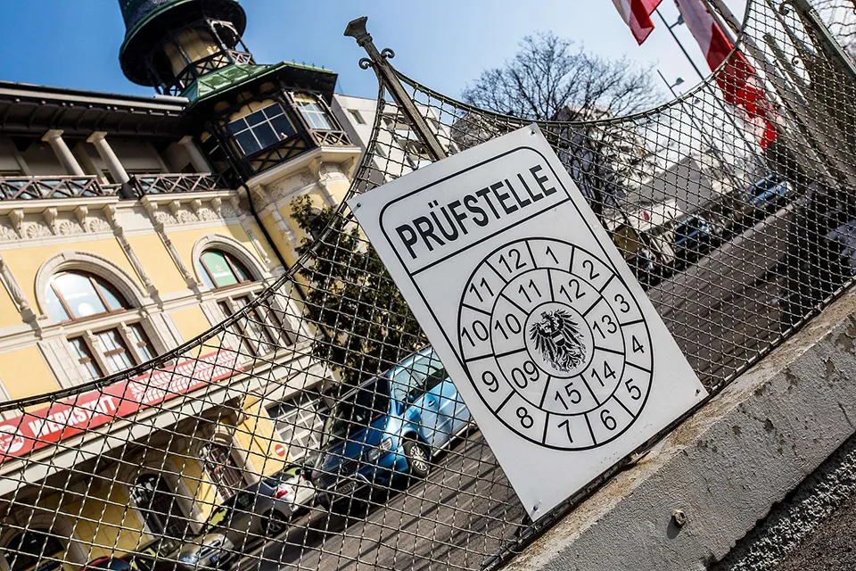 Pickel ORF.atLukas Krummholz