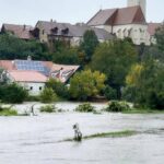 2350147 opener 895973 wetter hochwasser noe katastrophengebiet o