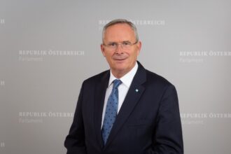 Orta Mahrer ParlamentsdirektionPHOTO SIMONIS