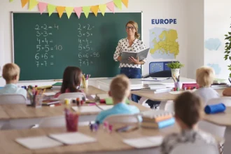 teacher during the lesson with the kids 2024 11 25 18 14 56 utc