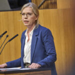 Leonore Gewessler Parlamentsdirektion Johannes Zinner NR Sitzung ZINNER FVZ2183 20174046